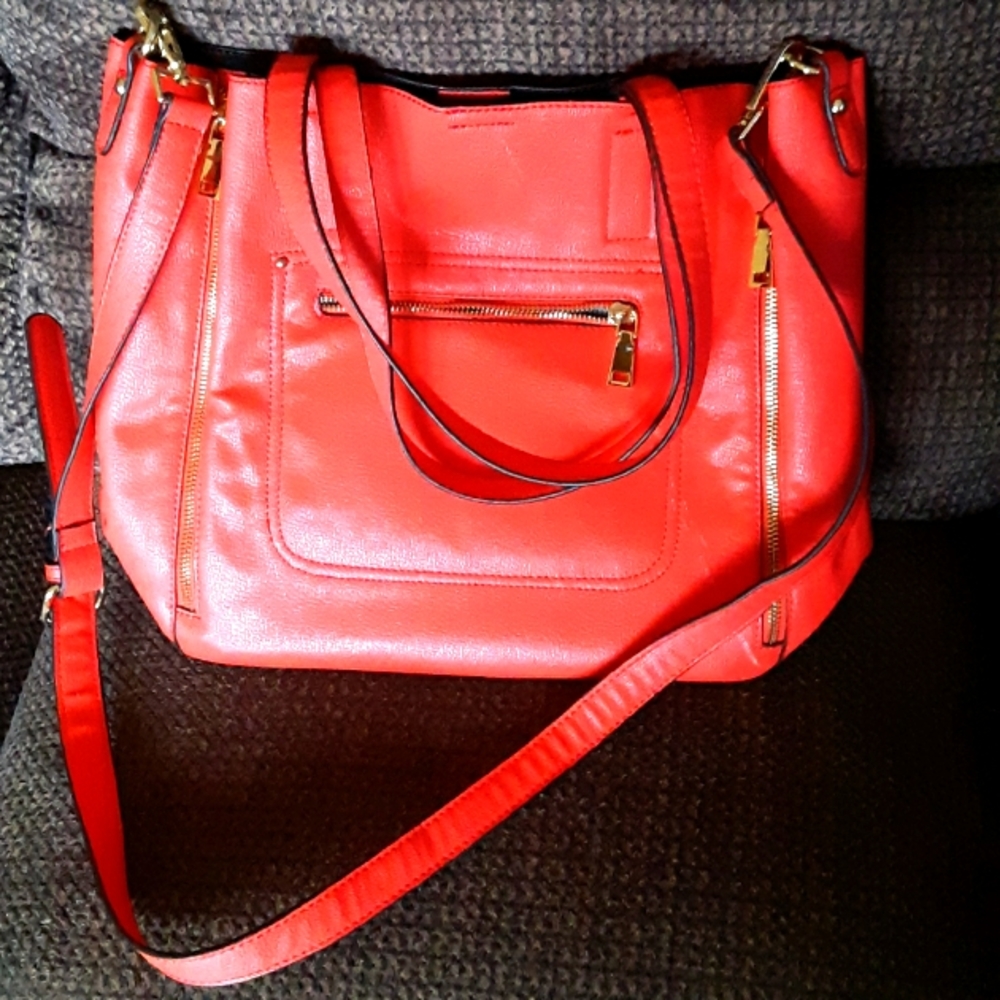 Brand new purse